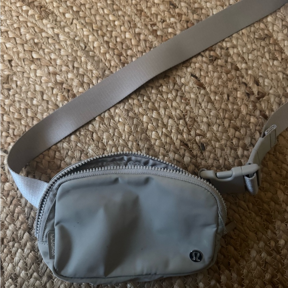 lululemon athletica Light Gray Belt Bag